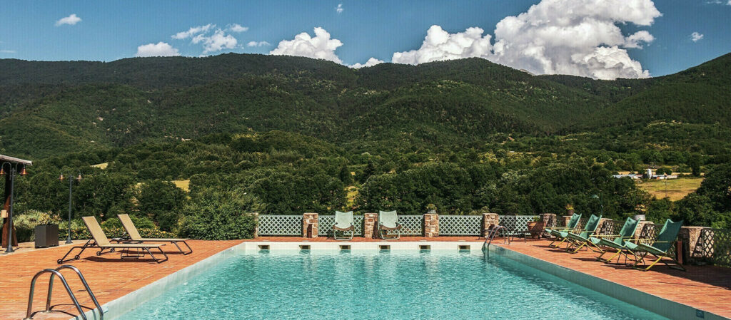 בריכת הריטריט זמן לעצמך ביוון